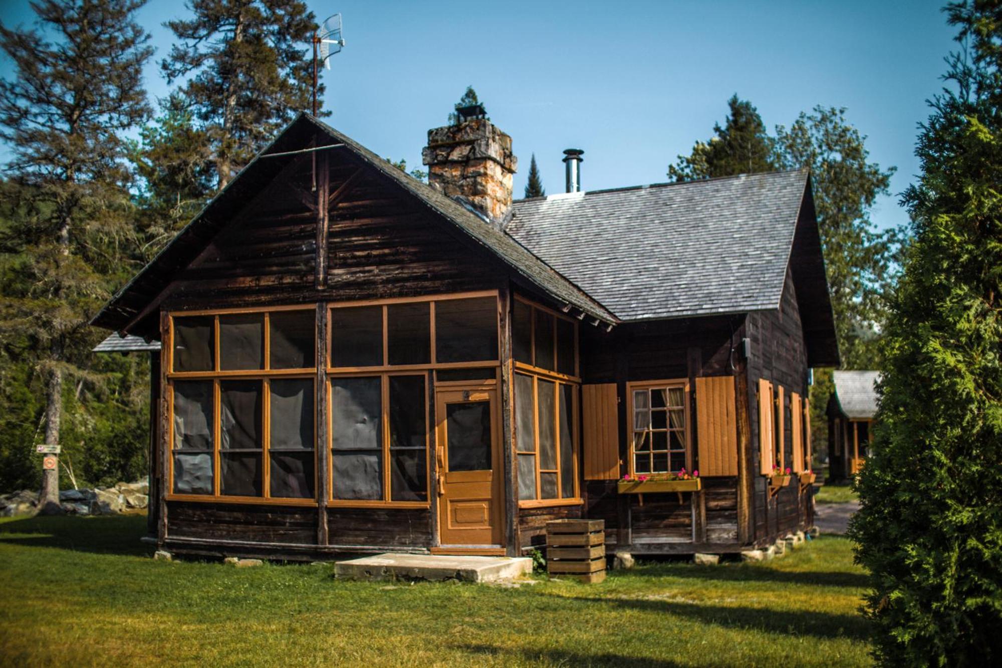 Riviere Petit Saguenay Villa Exterior photo